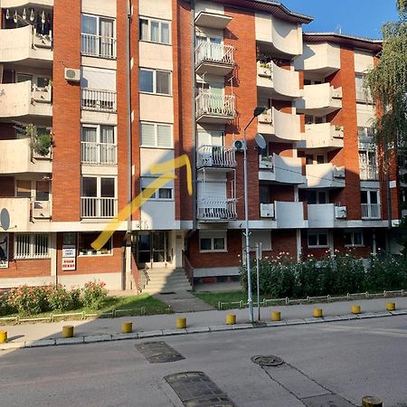 Central Lux Bajina Basta Exteriör bild