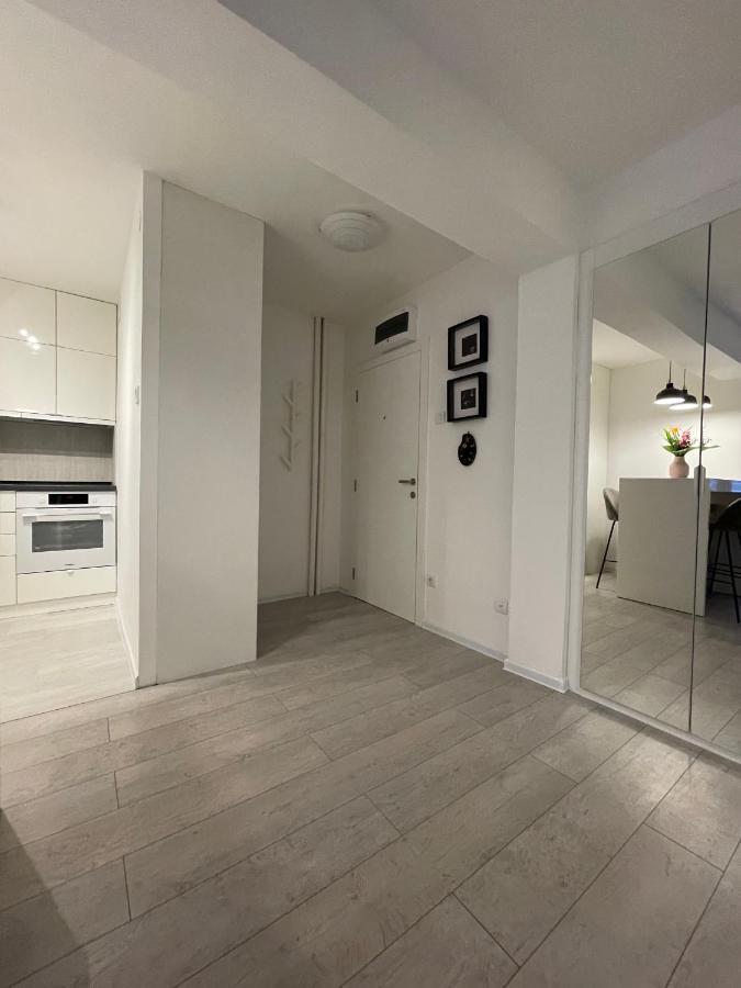Central Lux Bajina Basta Exteriör bild